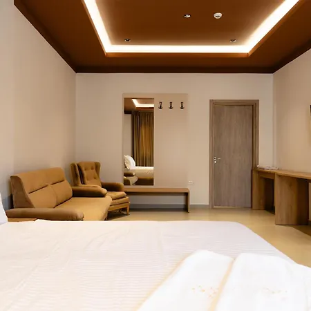 Lodge Kronos Village *