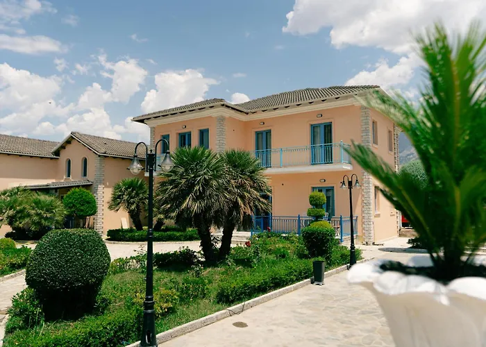 Kronos Village 롯지