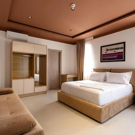 Kronos Village Lodge Gjirokastër