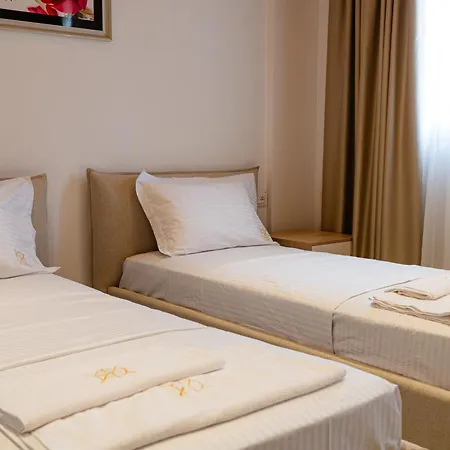 Kronos Village * Gjirokastër