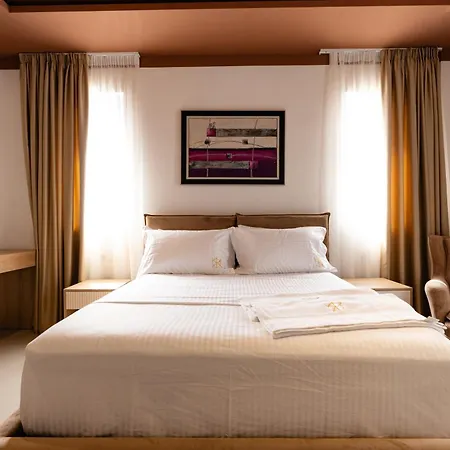 Lodge Kronos Village