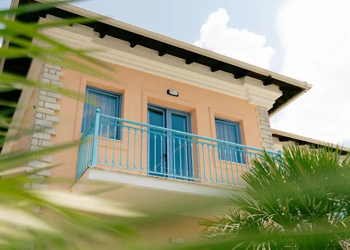 Kronos Village 山林小屋 *