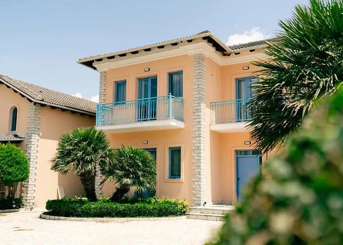 山林小屋 Kronos Village