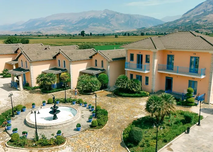 山林小屋 Kronos Village Gjirokastër