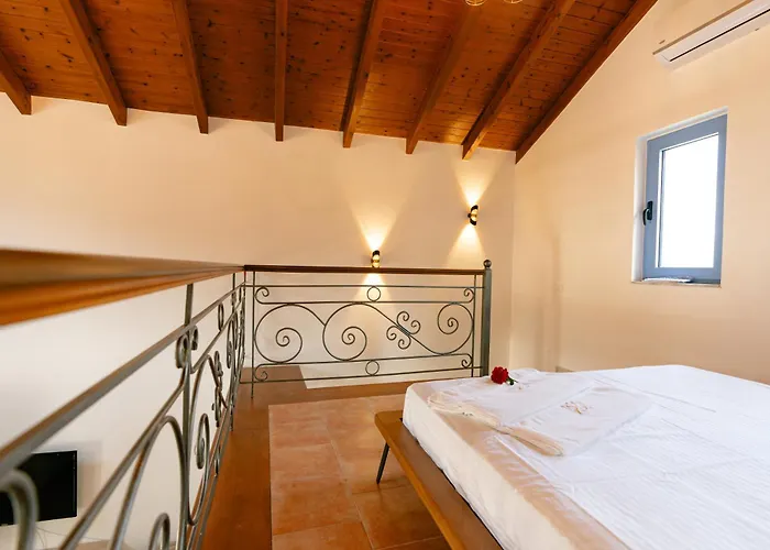 Kronos Village * Gjirokastër